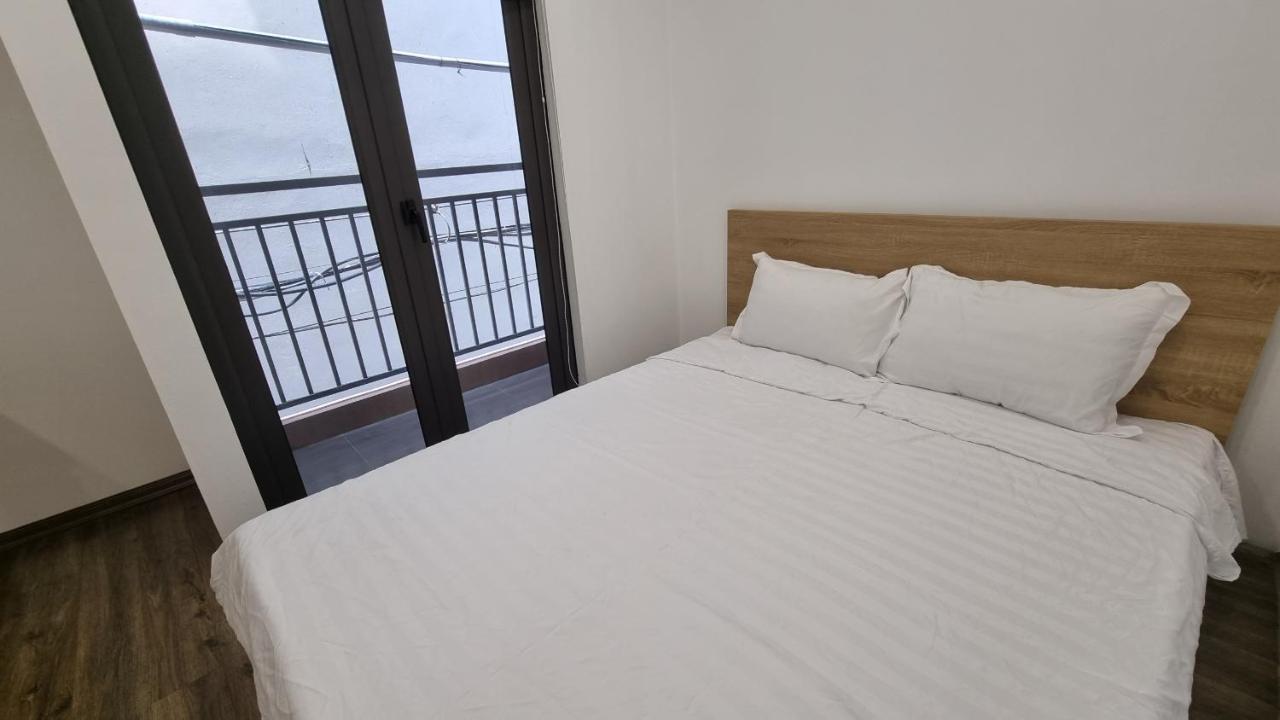 Era Apartment Khuc Thua Du Hanoi Exterior foto